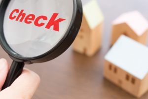 自宅にアスベストは使用されている?調べるための方法は?