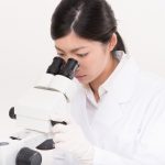 現場で簡単に正確に!短時間で判定できるアスベストの簡易測定